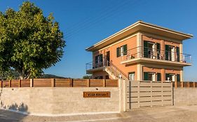 Villa Nissos